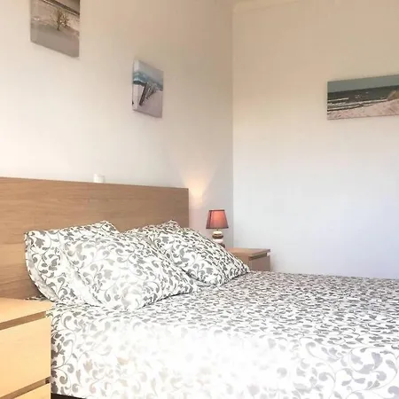 Spacious Castelo Apartmán *