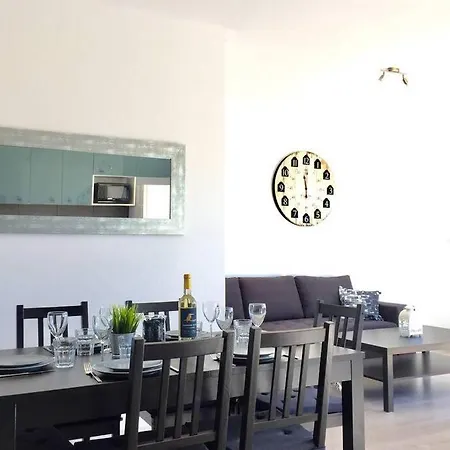 Spacious Castelo *
